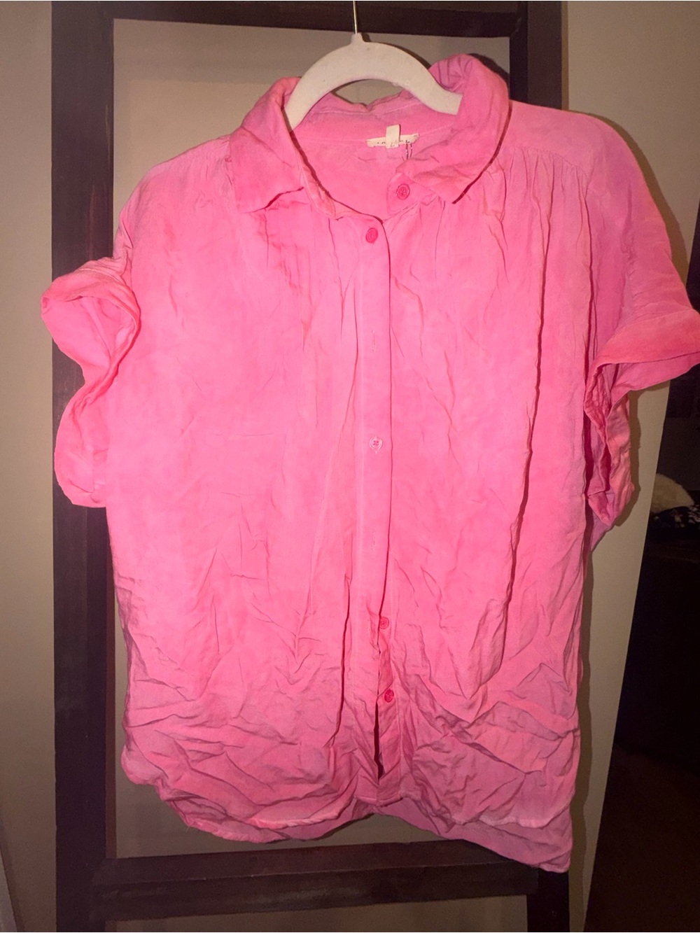 JODIFL Bright Pink Short-Sleeve Button Front Blouse